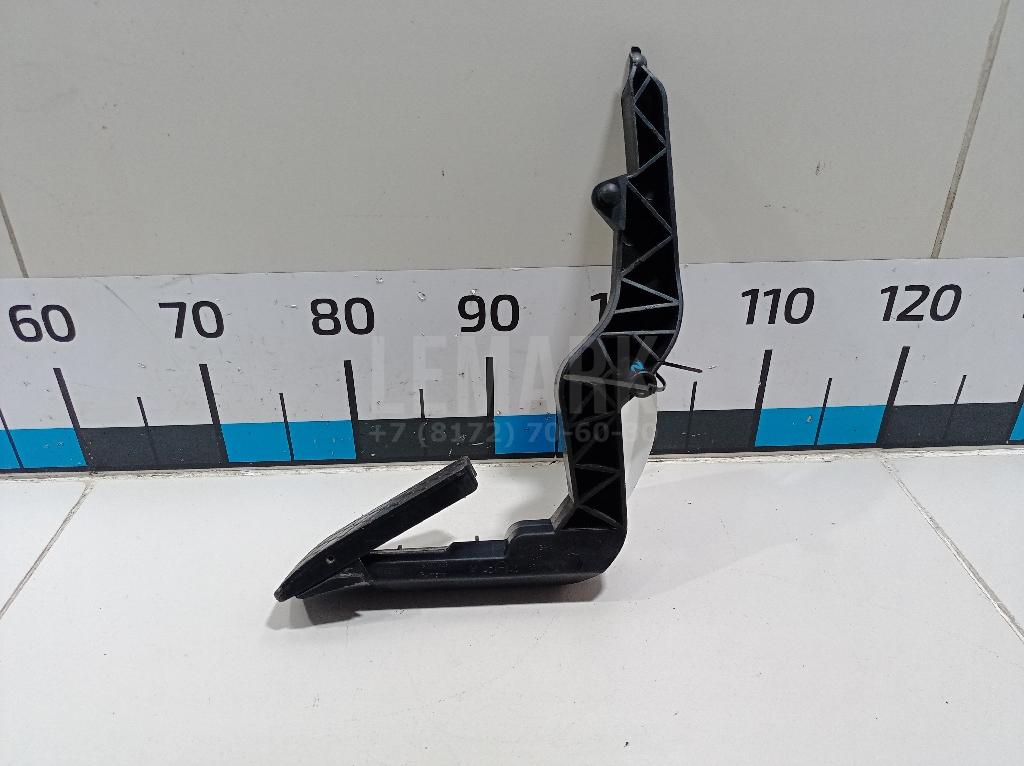 Педаль газа 8D1721506AC VAG