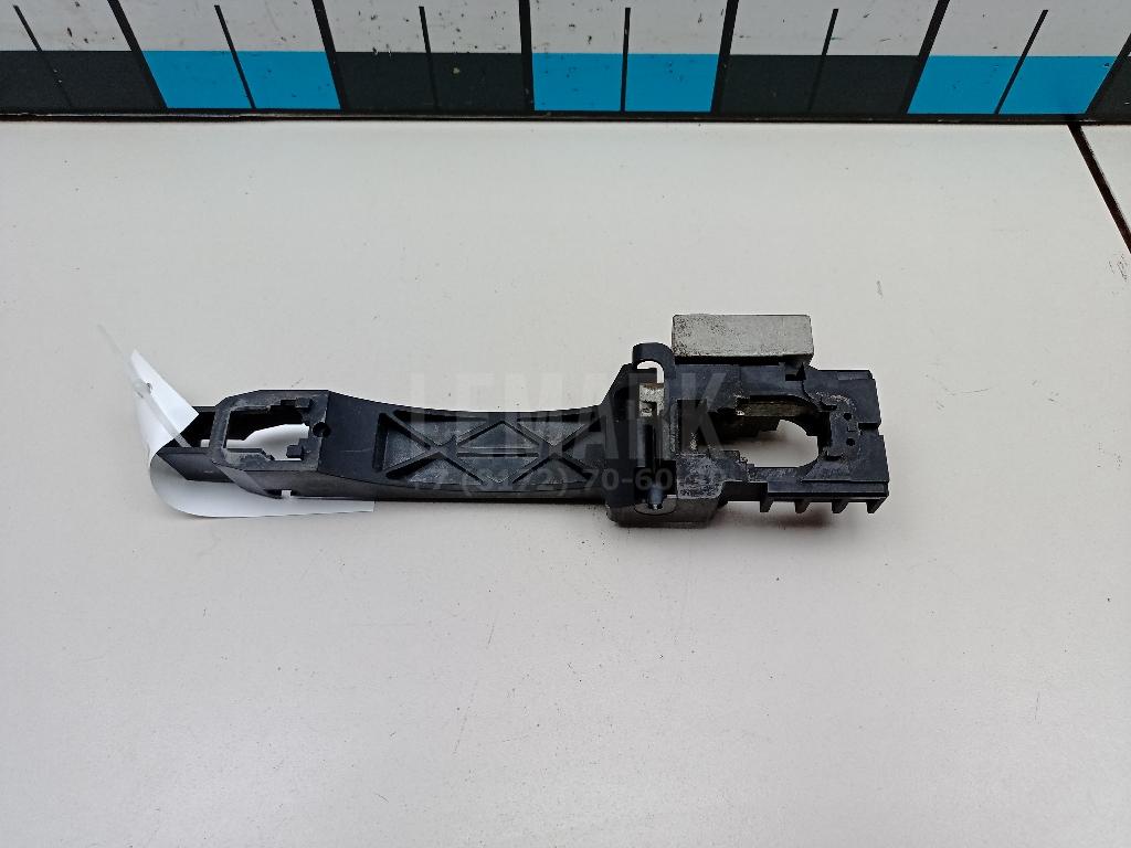 Кронштейн ручки 80611EB300 Nissan