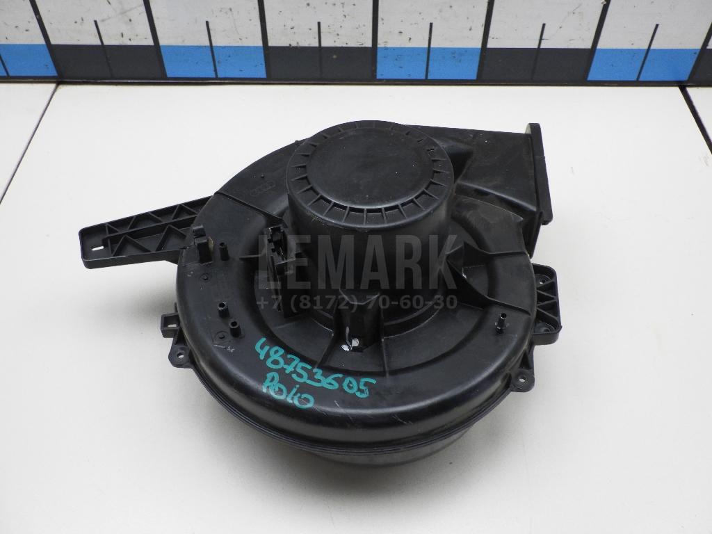 Моторчик отопителя 6R1819015 VAG