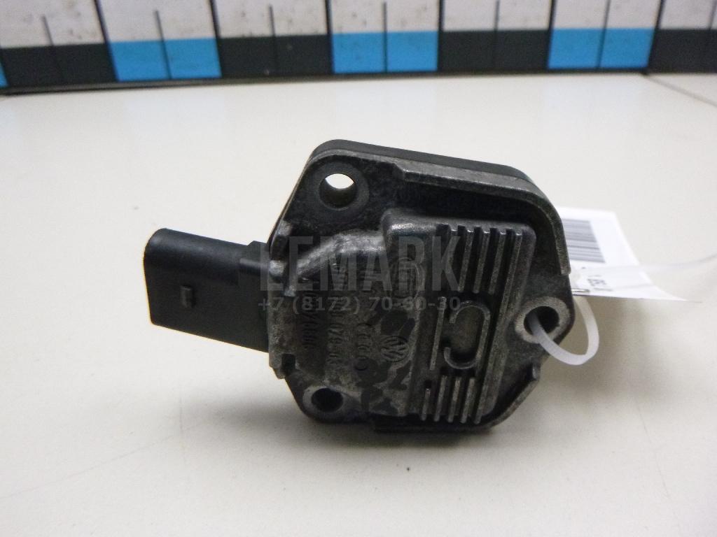 Датчик уровня масла 1J0907660C VAG