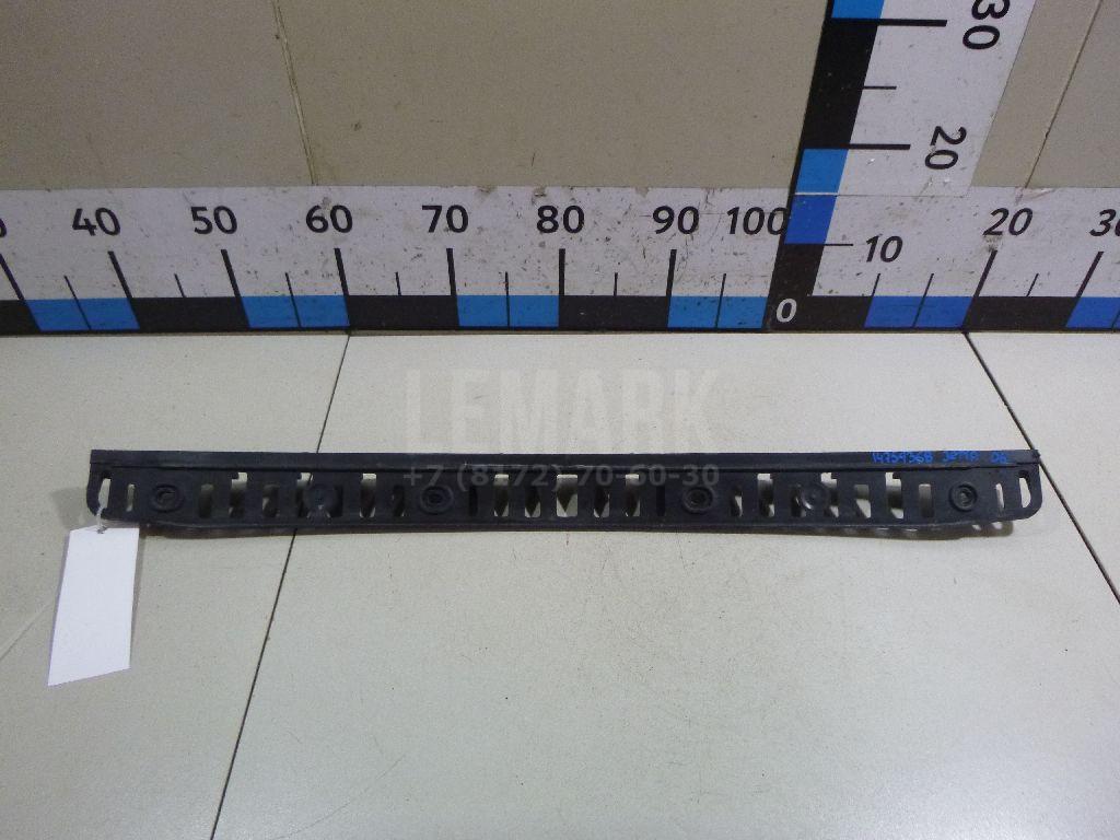 Направляющая заднего бампера 1K5807863A VAG