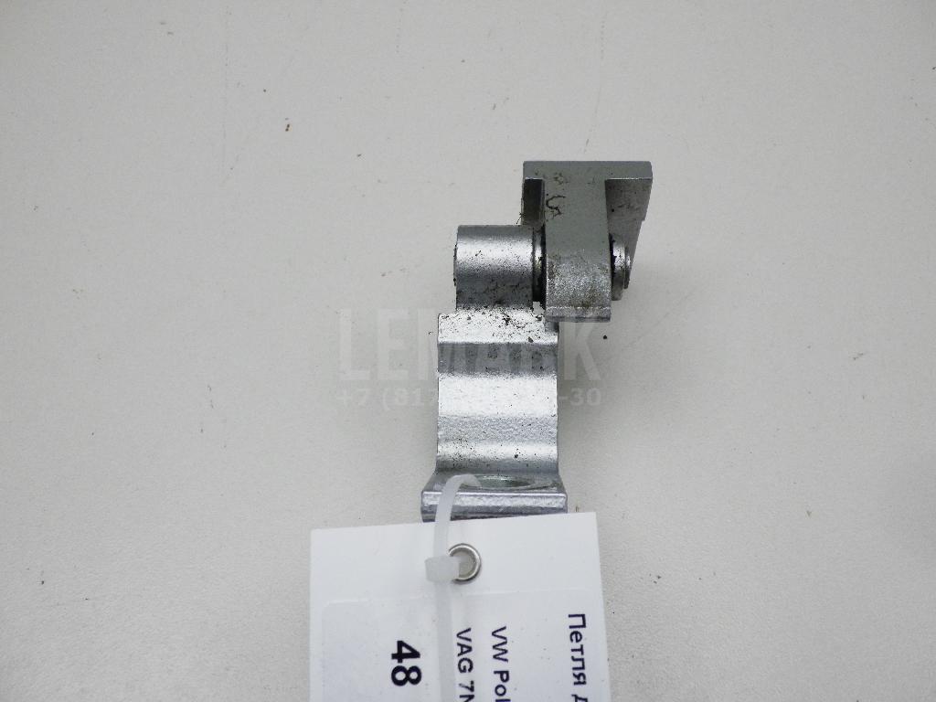 Петля двери 7N0831402 VAG