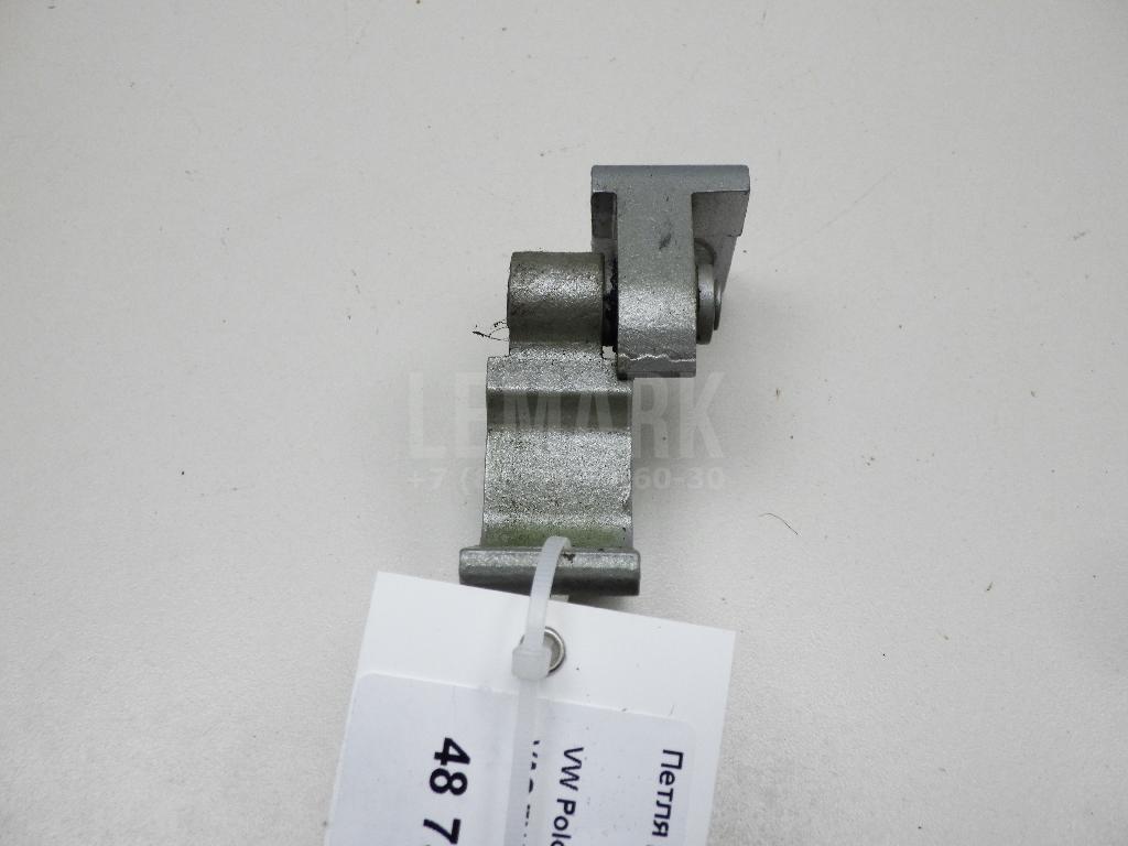 Петля двери 7N0831402 VAG