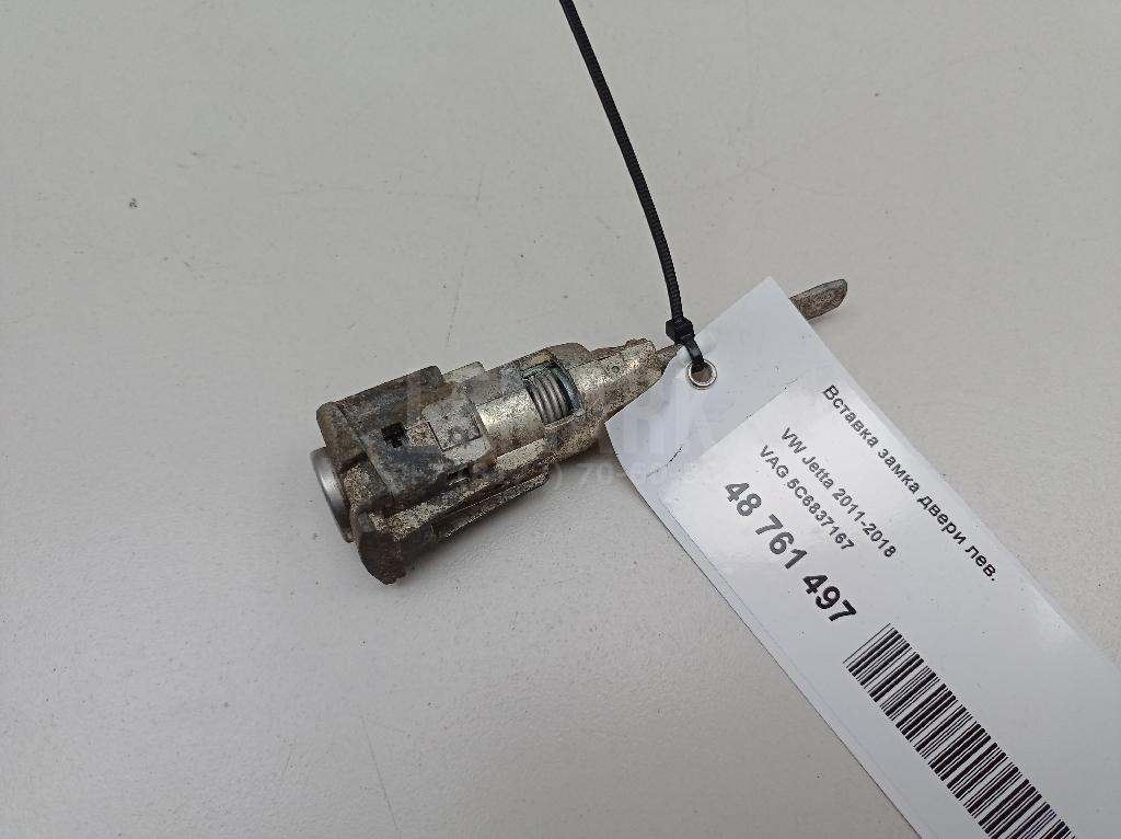 Вставка замка двери лев. 5C6837167 VAG