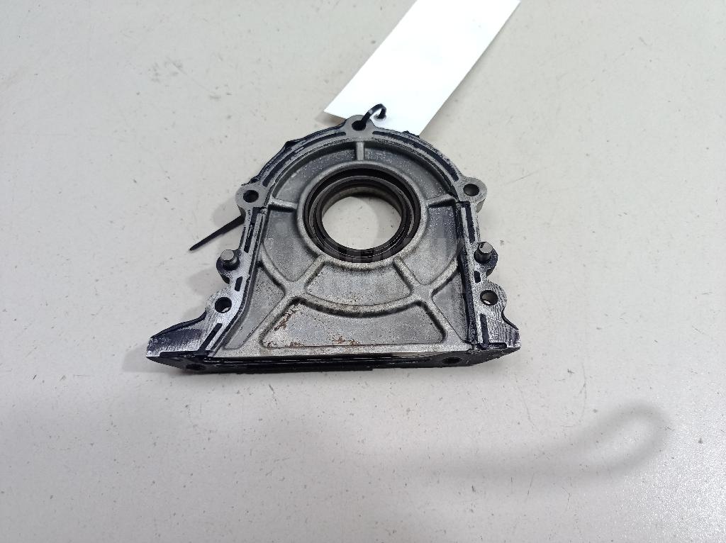Крышка двигателя передняя 214102U000 Hyundai-Kia