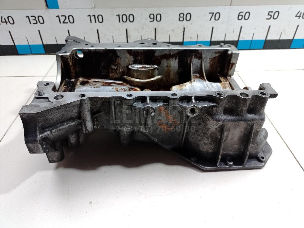Поддон масляный двигателя 211352B000 Hyundai-Kia