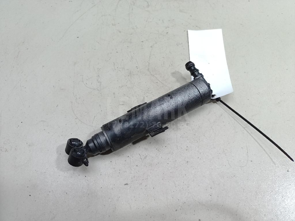 Форсунка омывателя фары 5L0955966 VAG