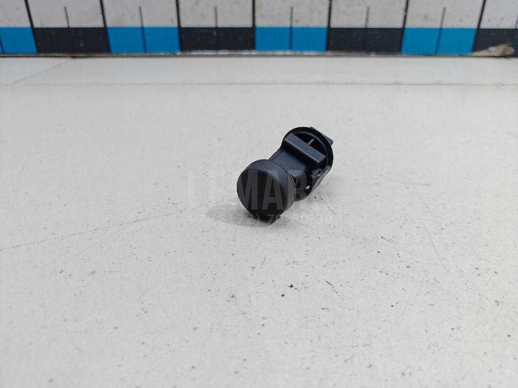 Отбойник капота 65822BR00A Nissan