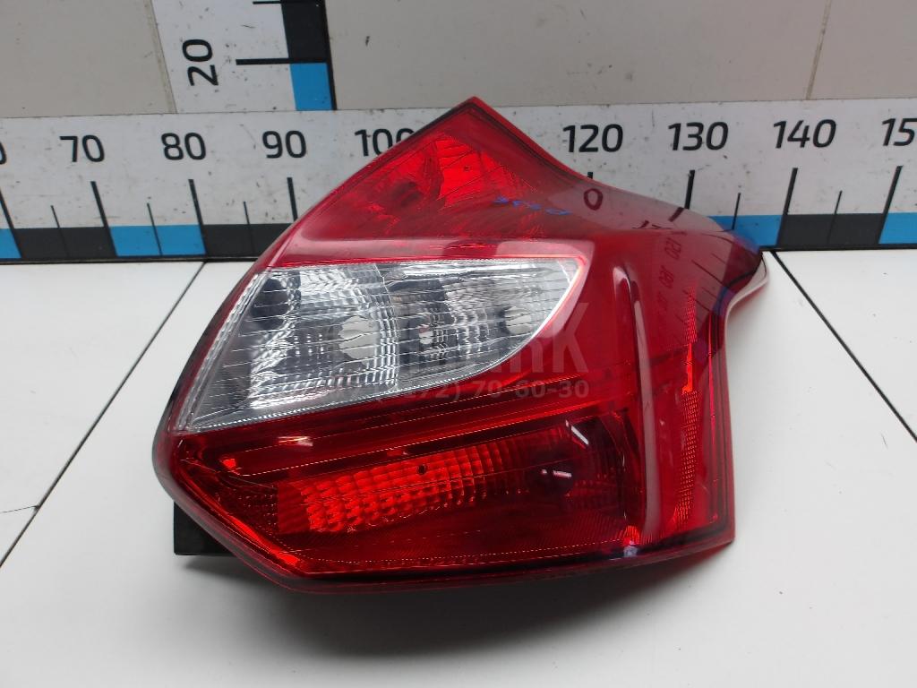 Фонарь задний правый 1825318 Ford