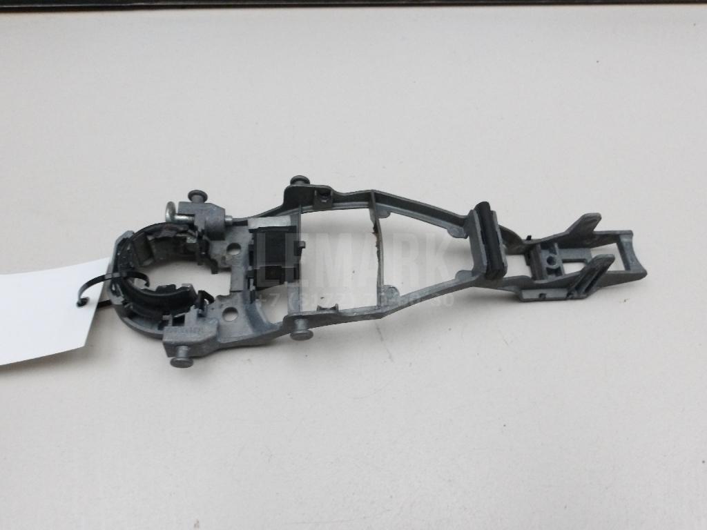 Кронштейн ручки 1Z0839886 VAG