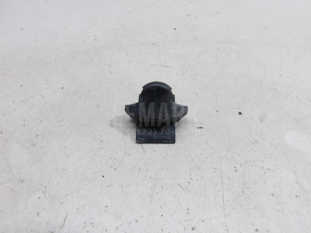 Крепеж 638484M500 Nissan