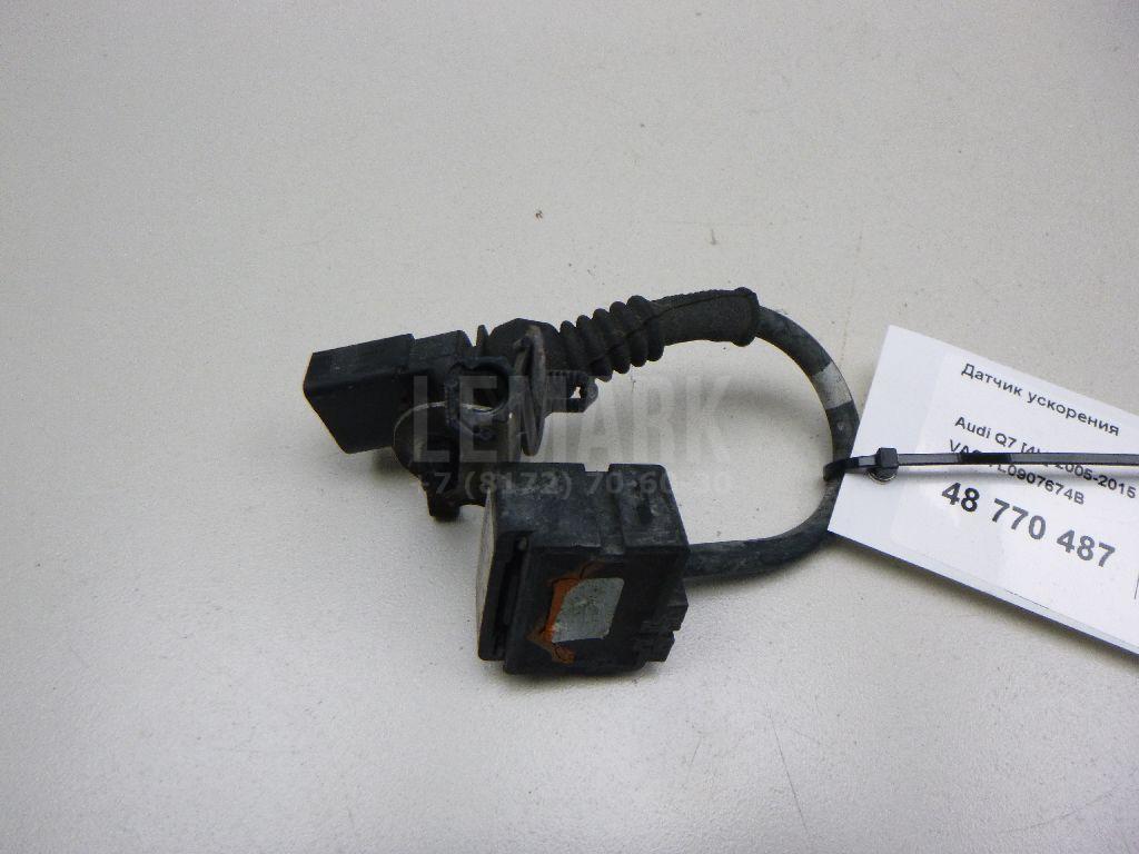 Датчик ускорения 7L0907674B VAG