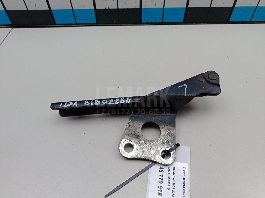 Петля капота левая 5L0823301D VAG