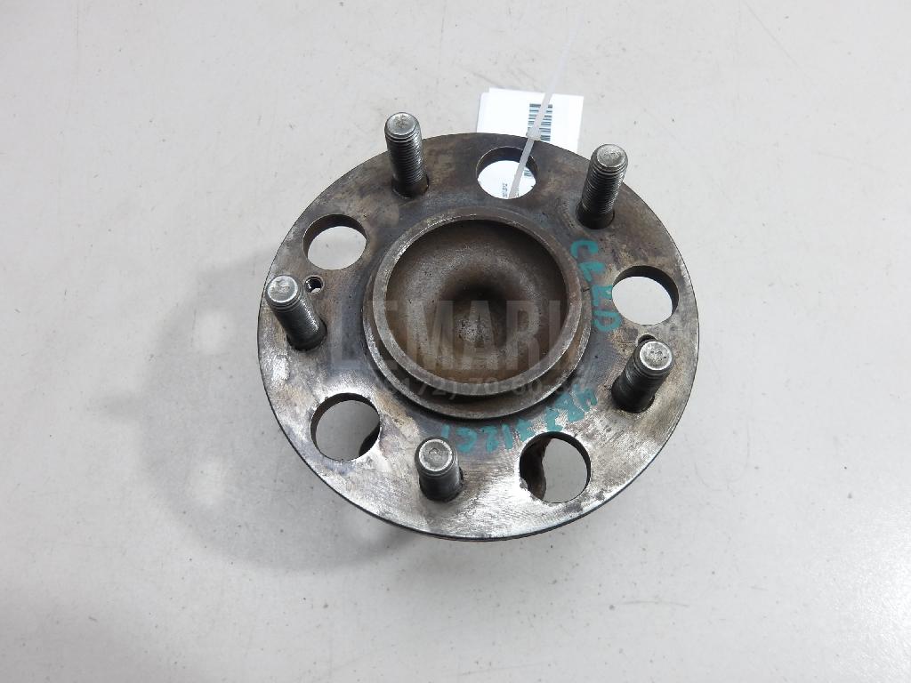 Ступица задняя 527302H000 Hyundai-Kia
