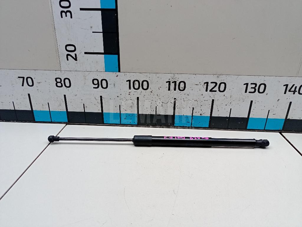 Амортизатор двери багажника 5G6827550H VAG