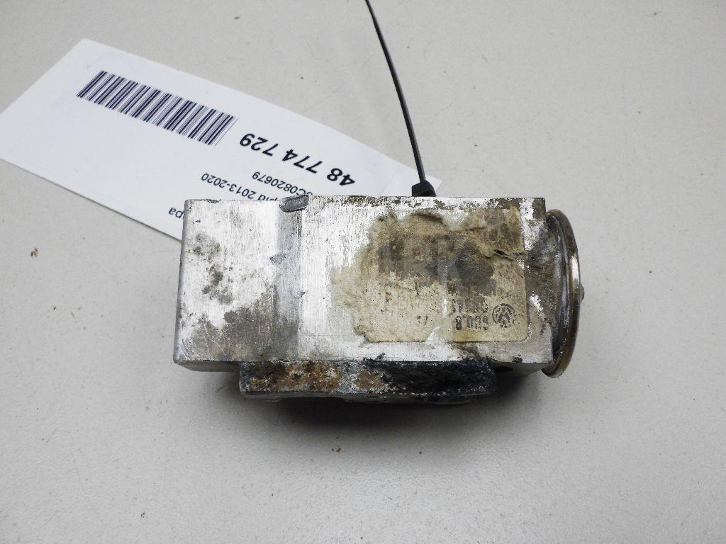 Клапан кондиционера 6C0820679 VAG