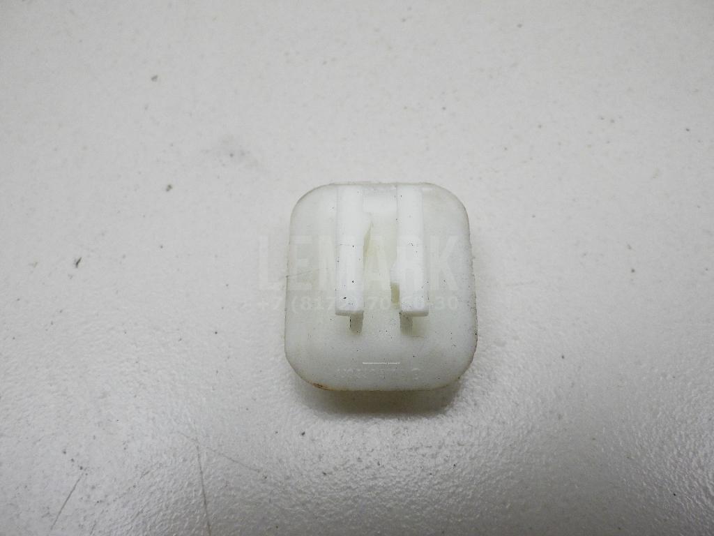 Зажим 1J0937510A VAG