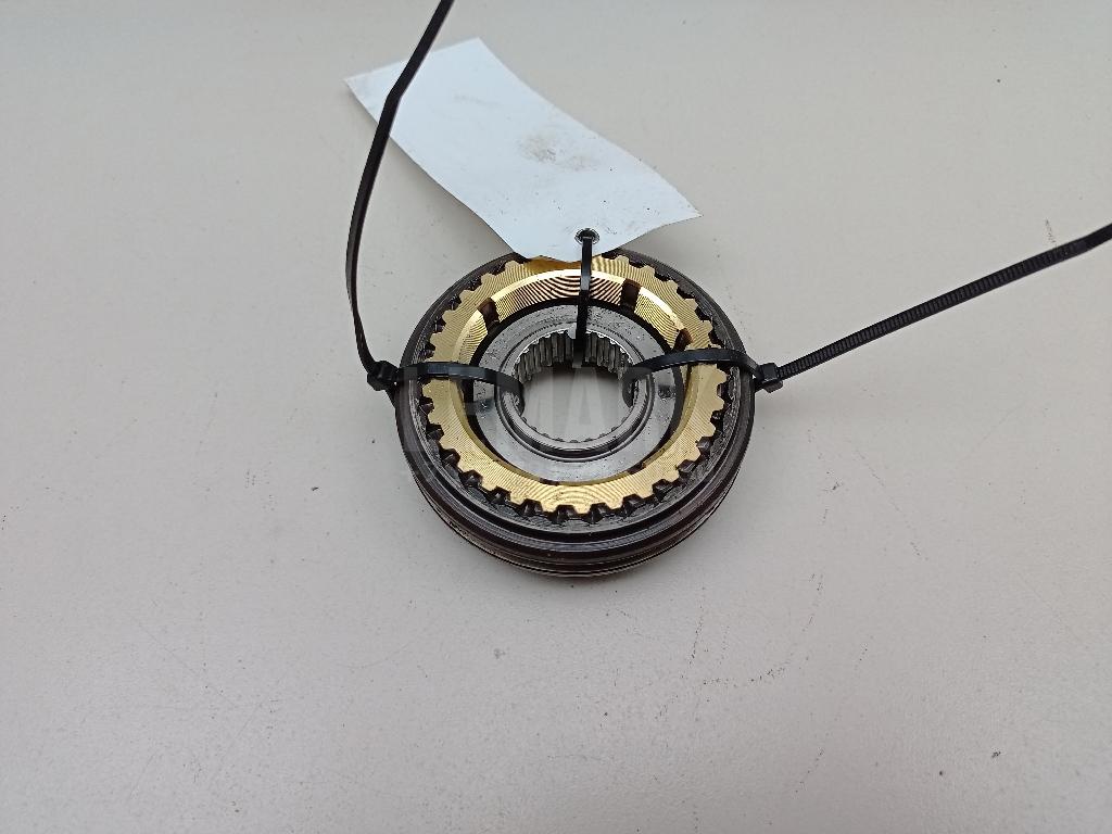 Муфта синхронизатора 1026579 Ford