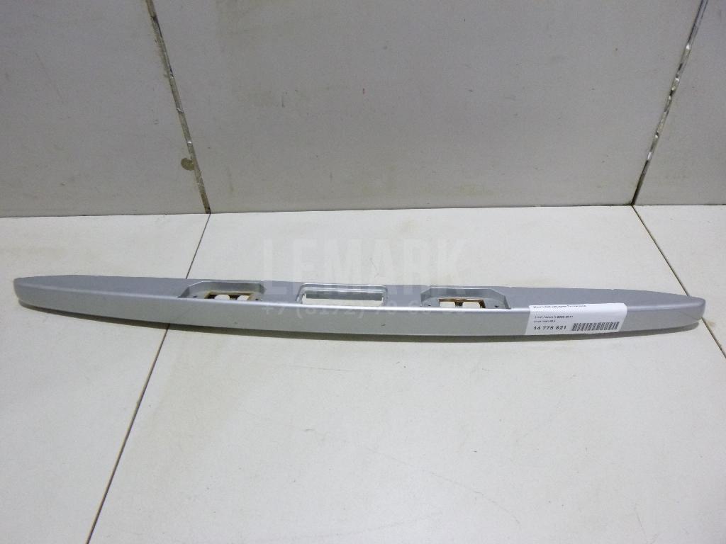Накладка крышки багажника 1581834 Ford