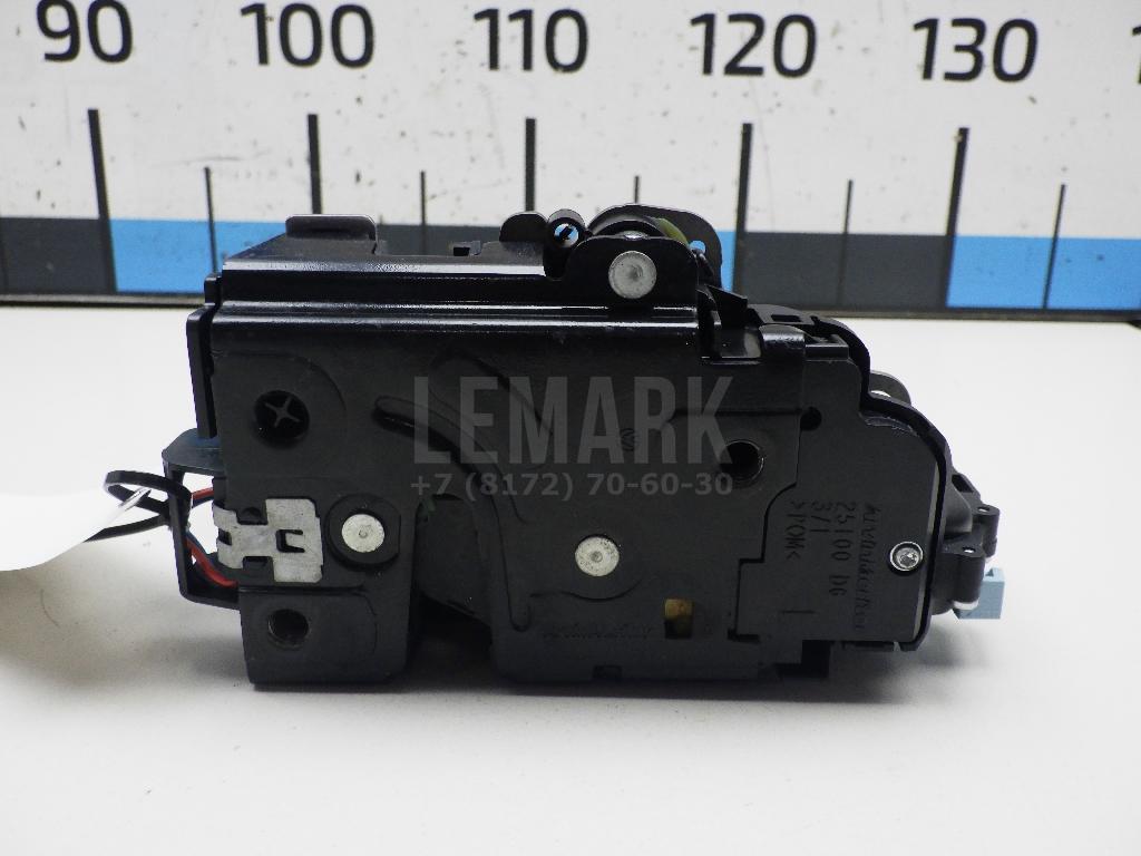 Замок двери задней левой 7L0839015D VAG