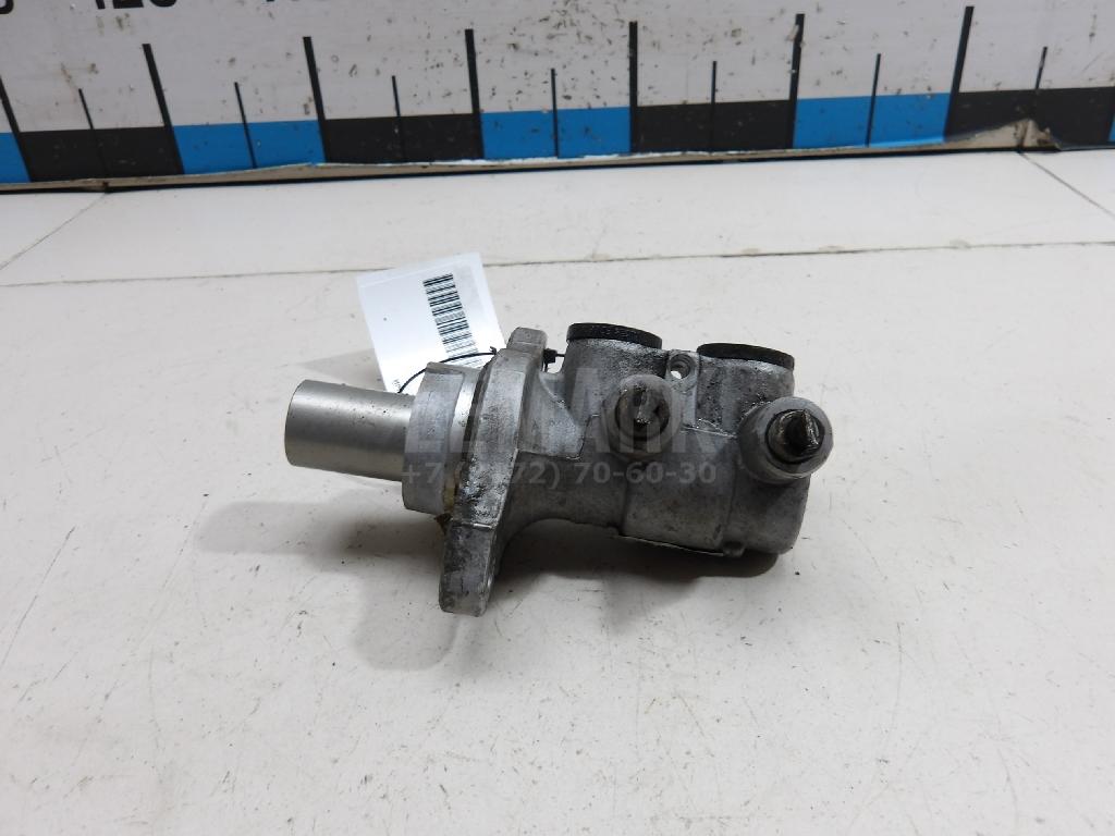 Цилиндр тормозной главный 558387 GM