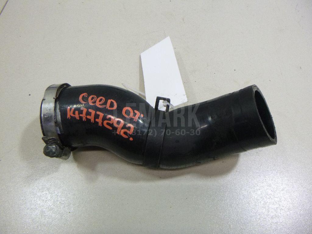 Патрубок интеркулера 282742A612 Hyundai-Kia