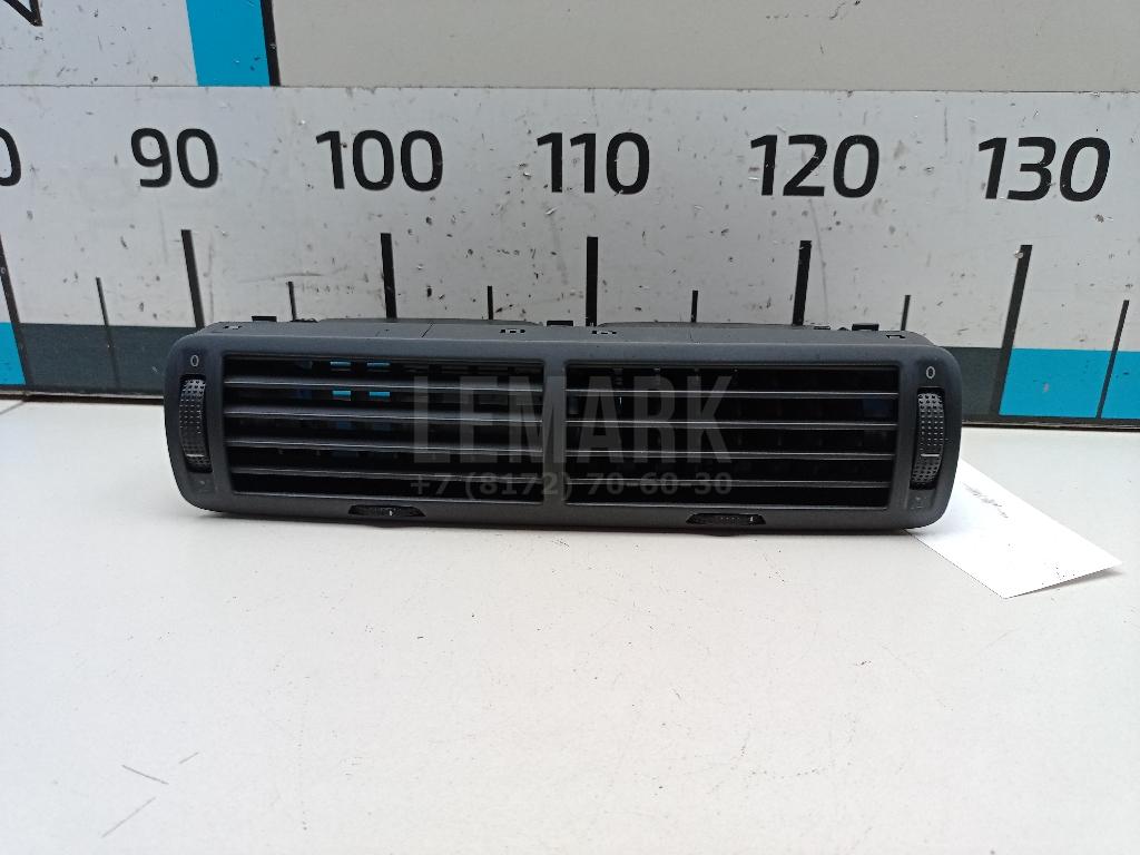Дефлектор воздушный 3B0819728D VAG