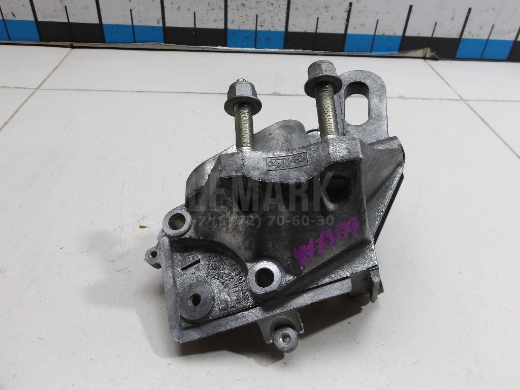 Кронштейн двигателя правый 1798070 Ford