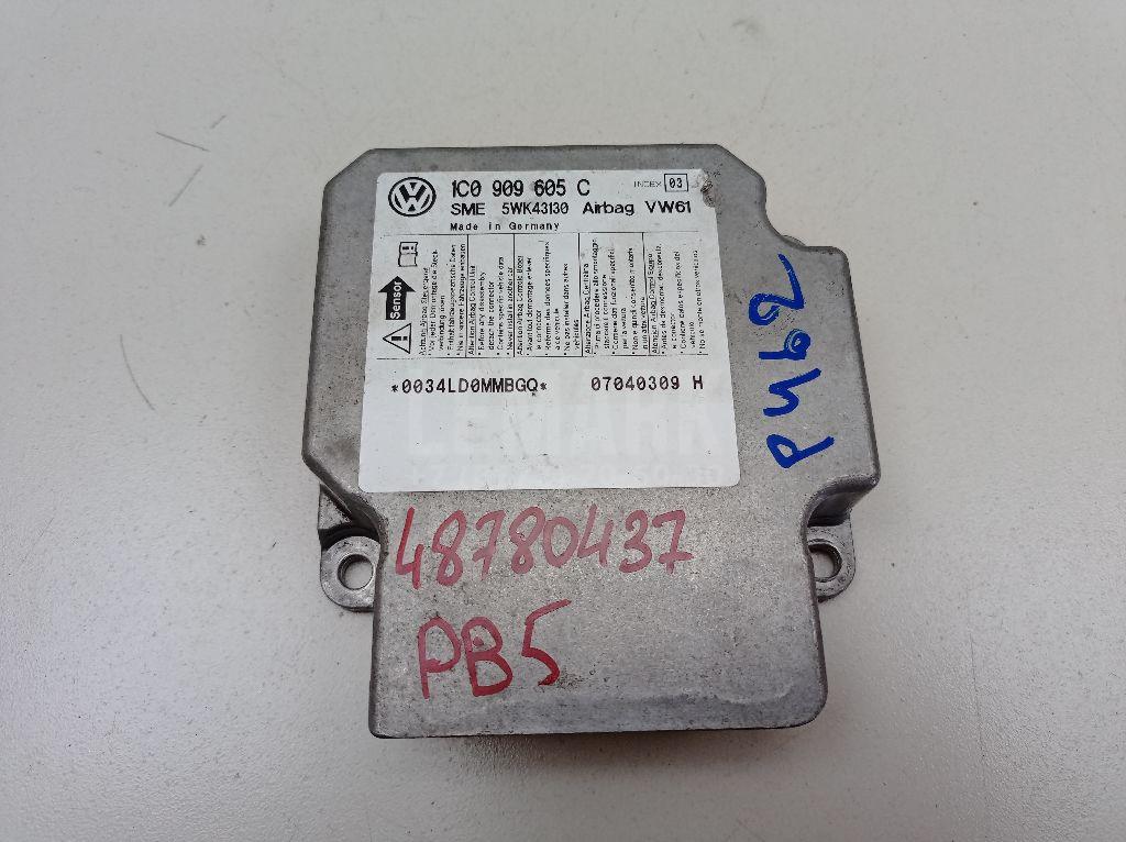 Блок управления AIR BAG 1C0909605C VAG