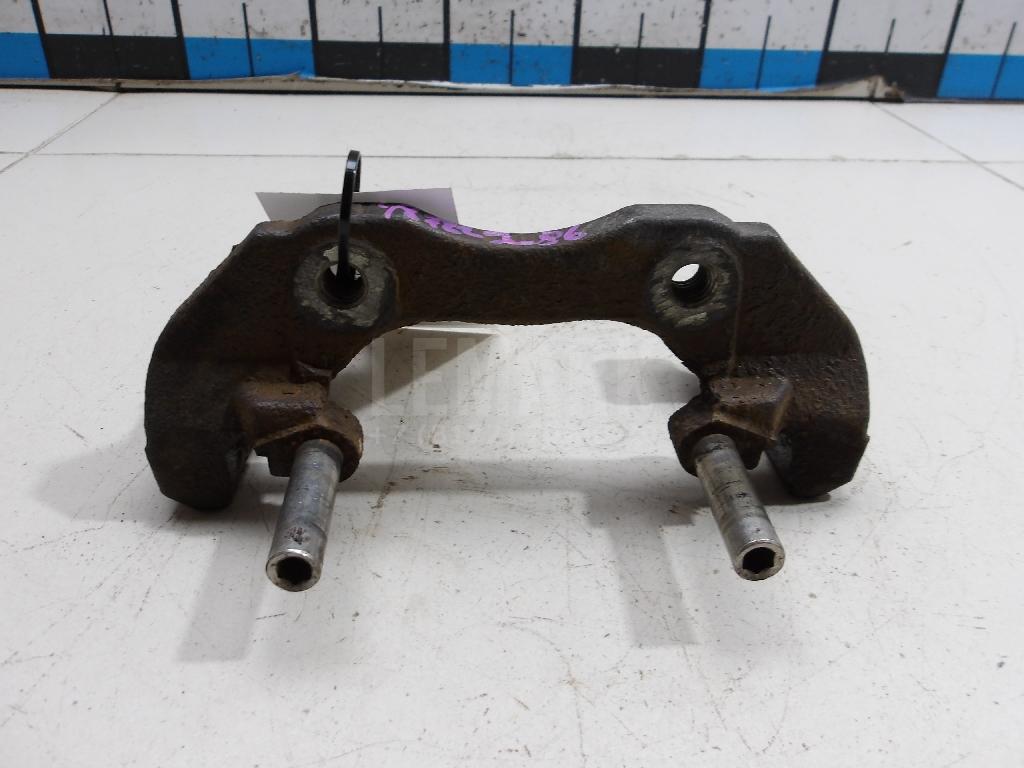 Скоба суппорта переднего 1471710 Ford