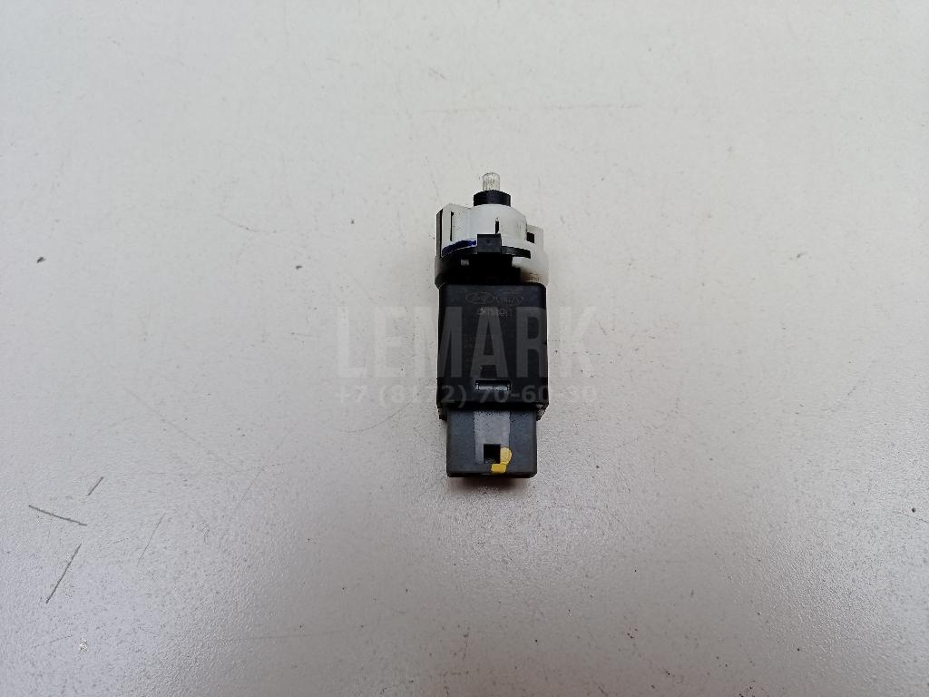 Датчик включения стопсигнала 938103S700 Hyundai-Kia