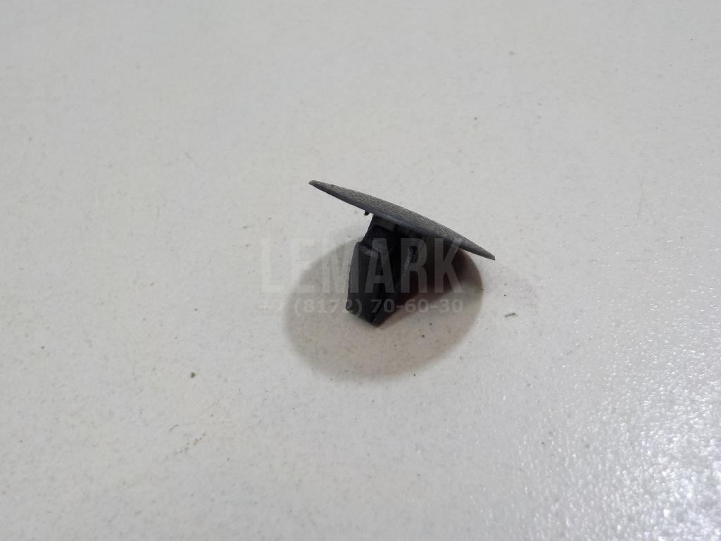 Крепеж (клоп) 8112637010 Hyundai-Kia