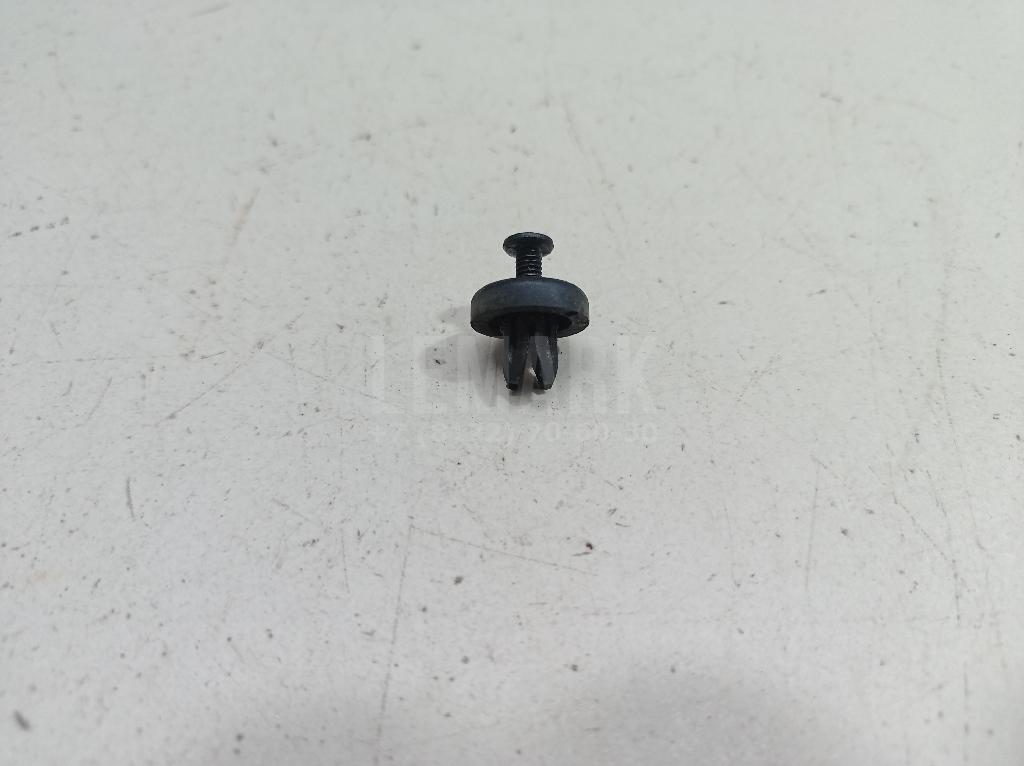 Крепеж 1125799 Ford