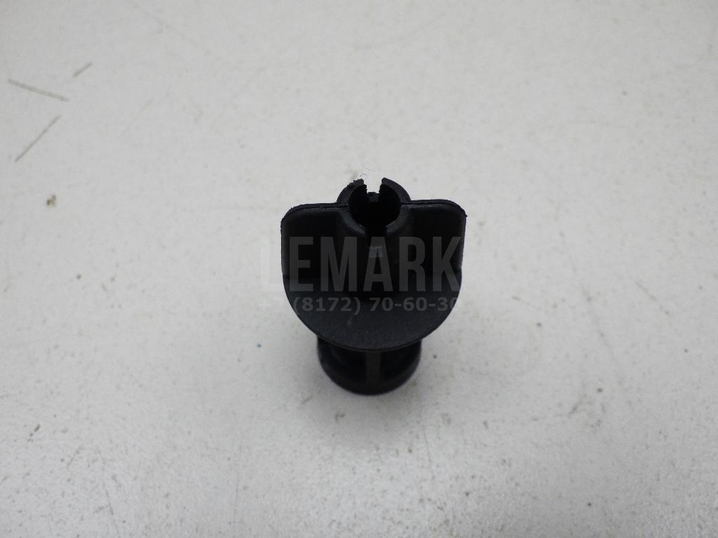 Крепеж 1128772 Ford