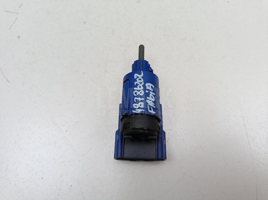 Датчик педали сцепления 1J0927189F VAG