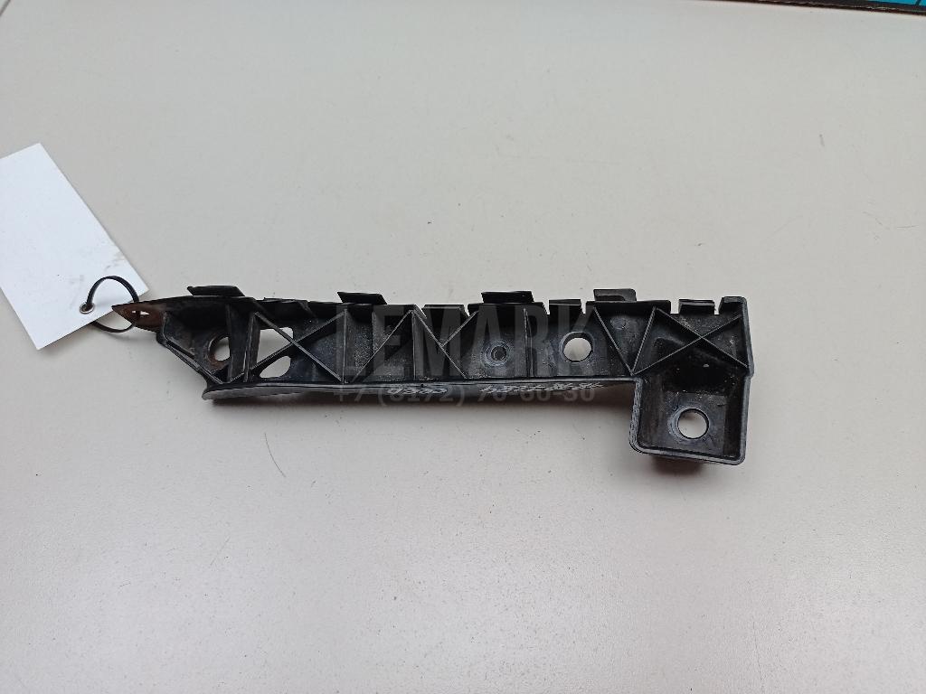 Кронштейн переднего бампера правый 865141H000 Hyundai-Kia
