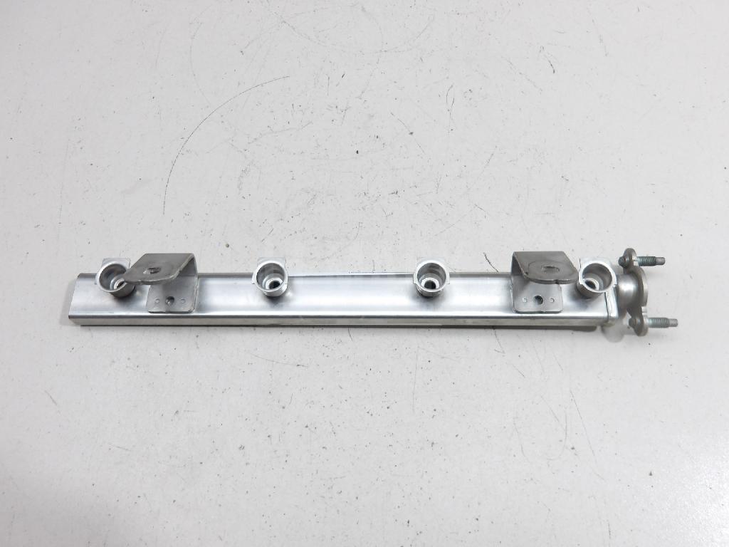 Рейка топливная (рампа) 353402B010 Hyundai-Kia