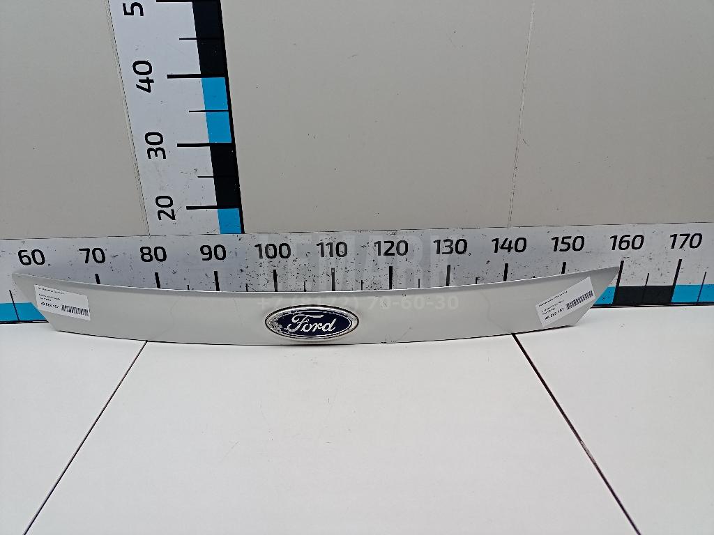 Накладка двери багажника 1750205 Ford