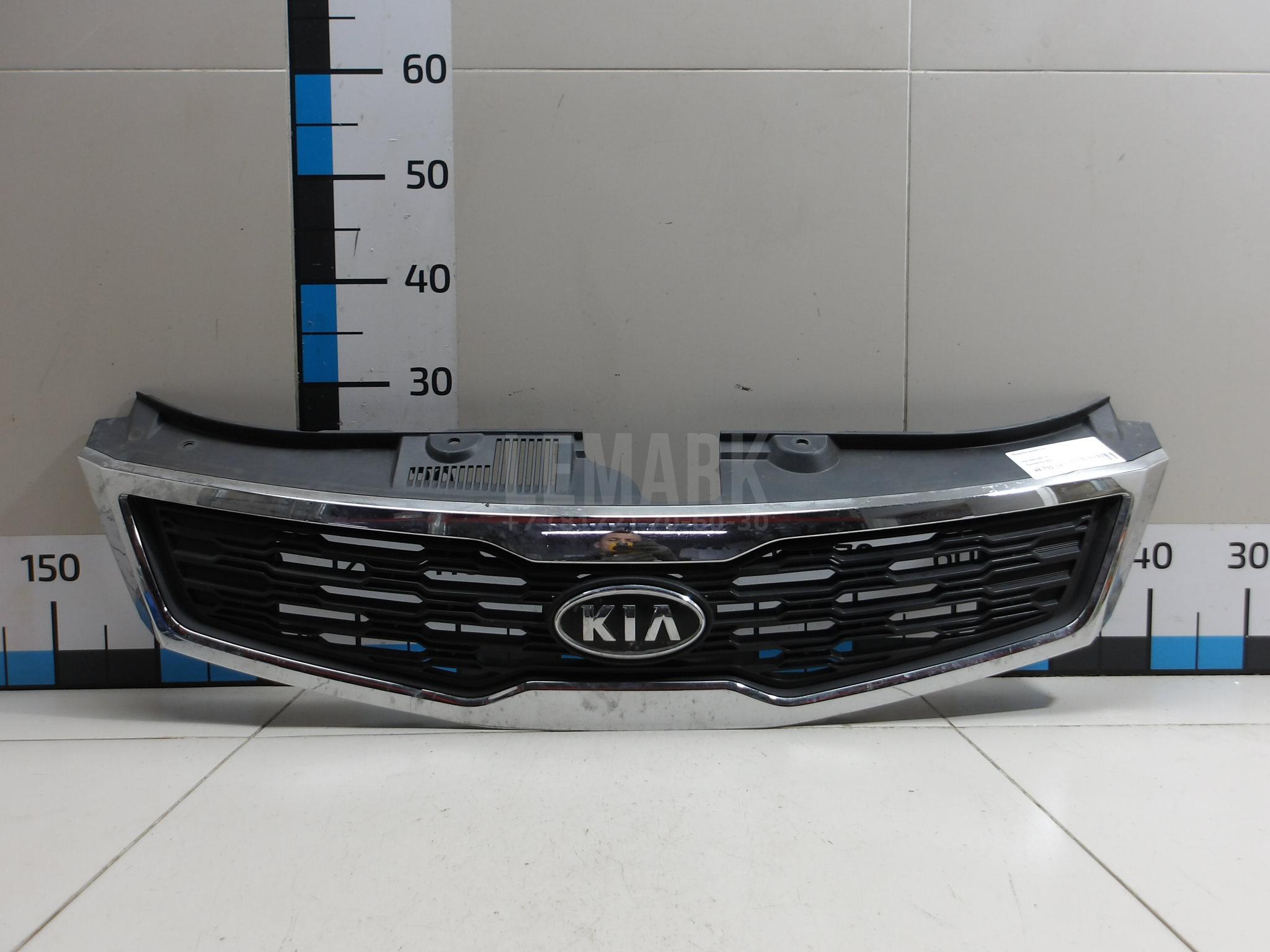 Решетка радиатора 863501H500 Hyundai-Kia