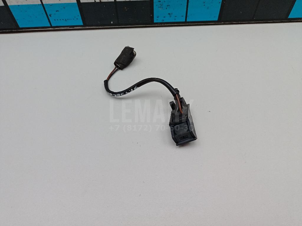 Форсунка омывателя лобового стекла 6E0955986B VAG