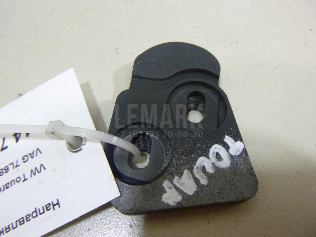 Направляющая двери багажника 7L6827680B VAG