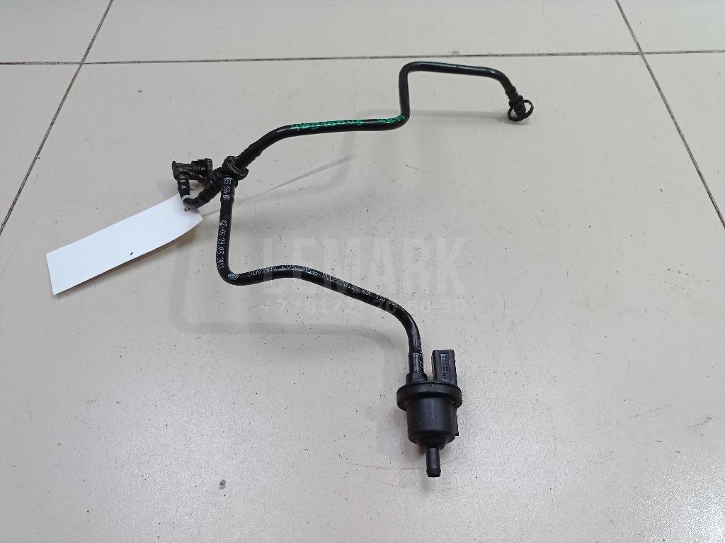 Трубка вакуумная 03F133366B VAG
