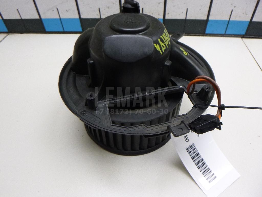 Моторчик отопителя 1K1820015J VAG