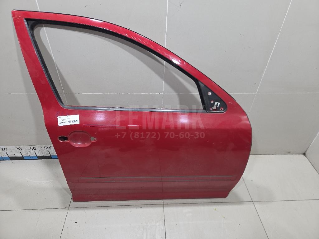 Дверь передняя правая 1Z0831056 VAG