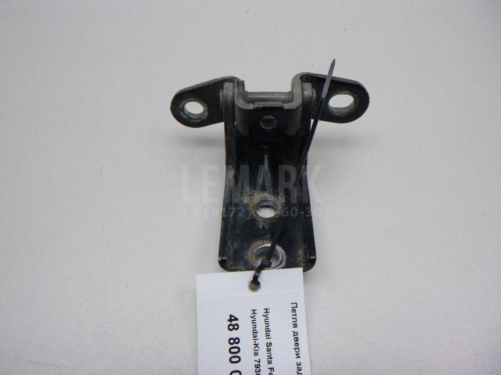 Петля двери задней правой нижняя 793602B000 Hyundai-Kia
