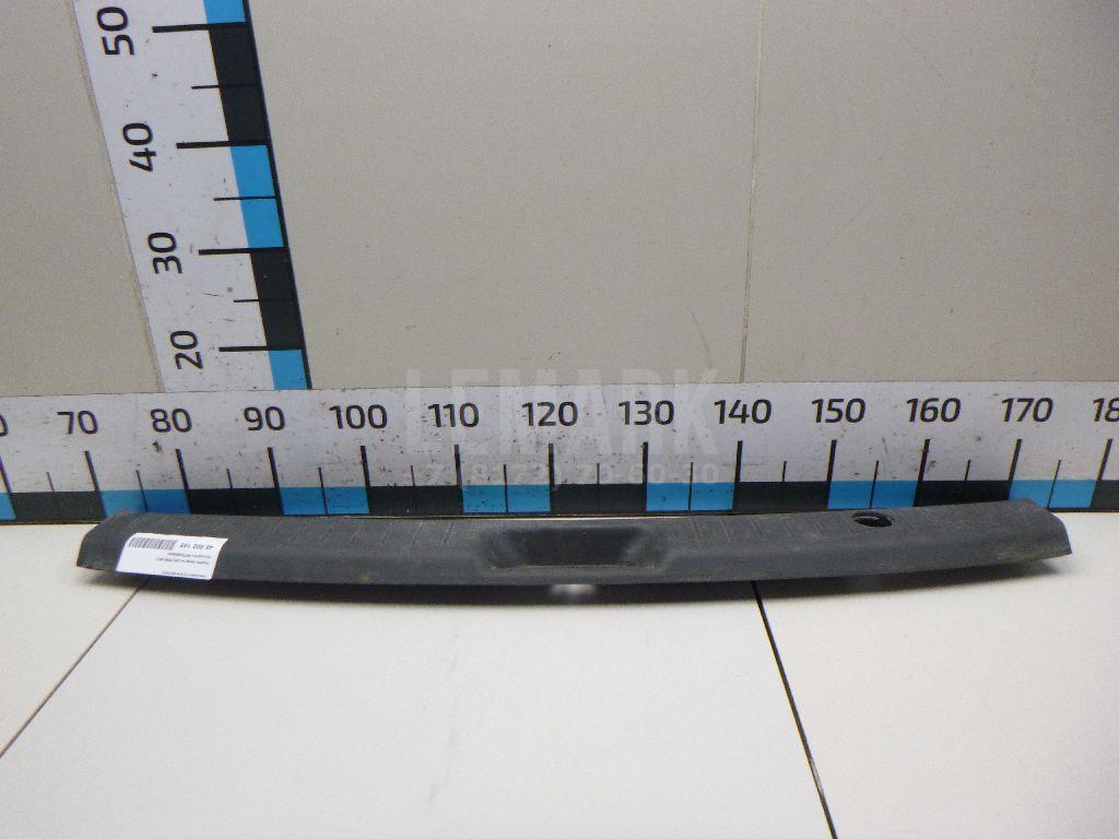 Накладка (кузов внутри) 857702B000HZ Hyundai-Kia