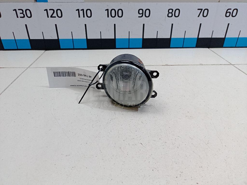 Фара противотуманная правая 812100D042 Toyota