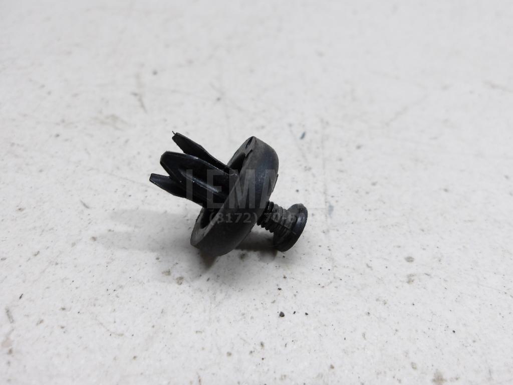 Крепеж 1125799 Ford