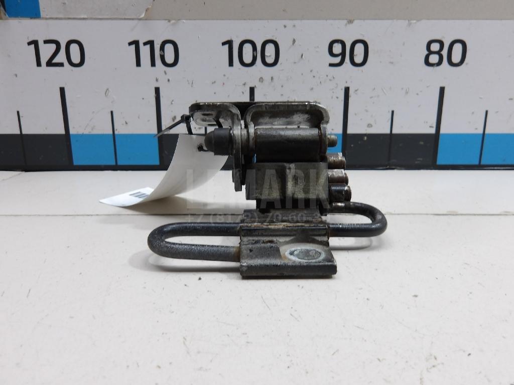 Петля двери передней левой нижняя 3C8831411C VAG