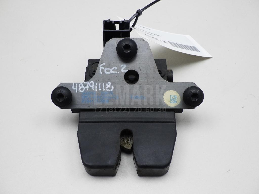 Замок багажника 1930055 Ford